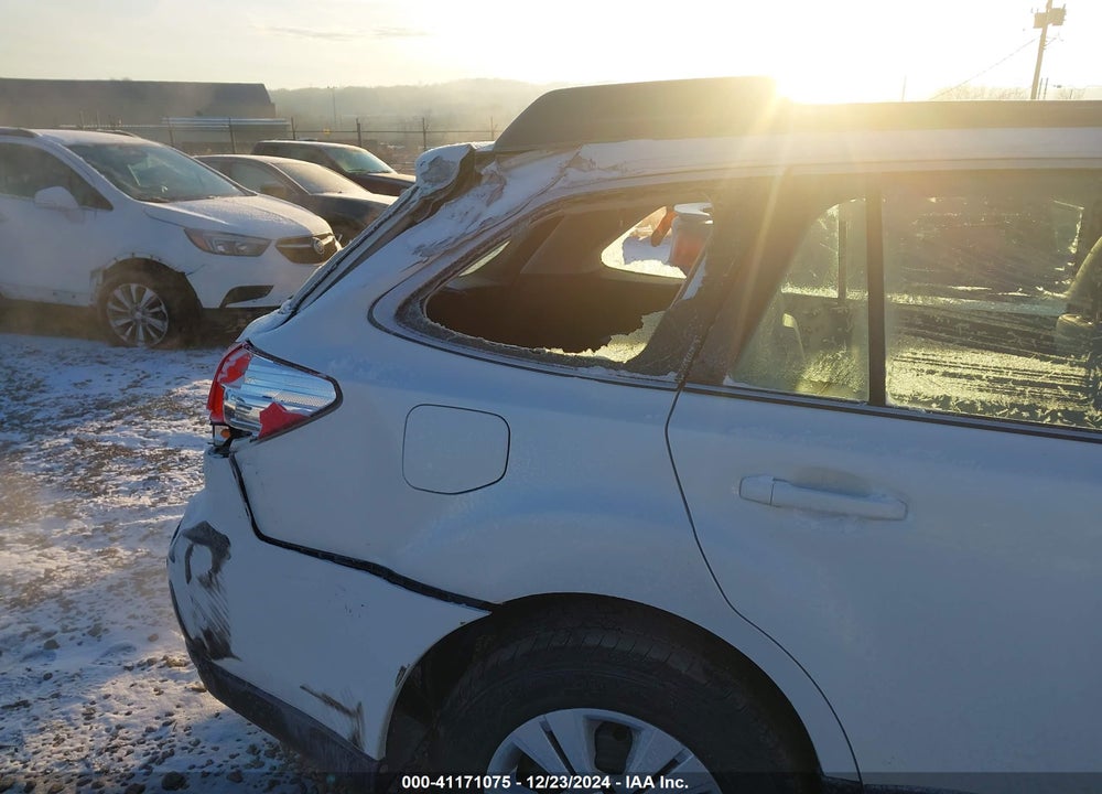 2011 SUBARU OUTBACK 2.5I VIN: 4S4BRBAC0B3447783