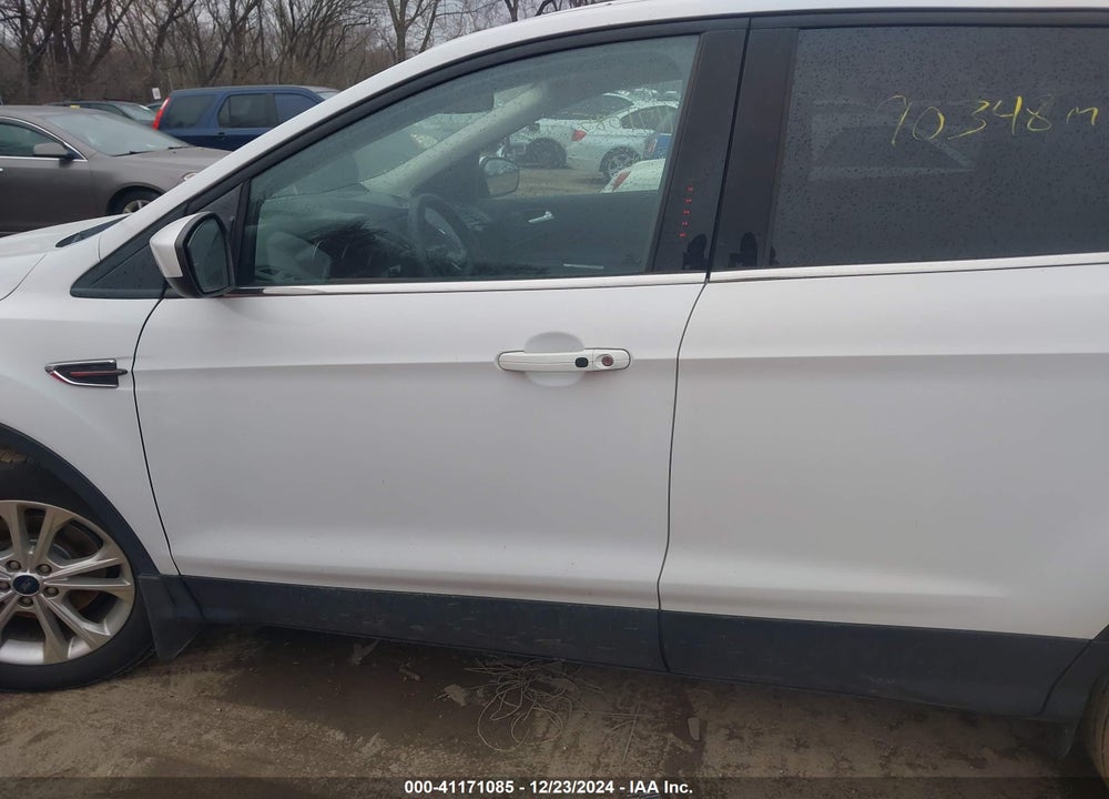 2019 FORD ESCAPE SE VIN: 1FMCU0GD8KUA69472