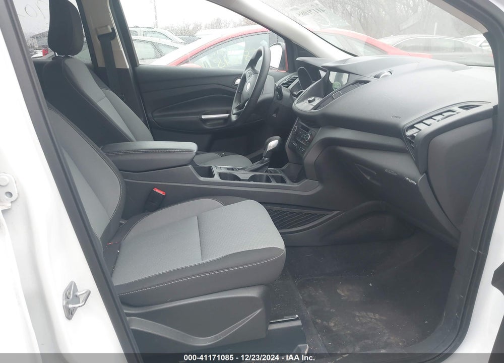 2019 FORD ESCAPE SE VIN: 1FMCU0GD8KUA69472