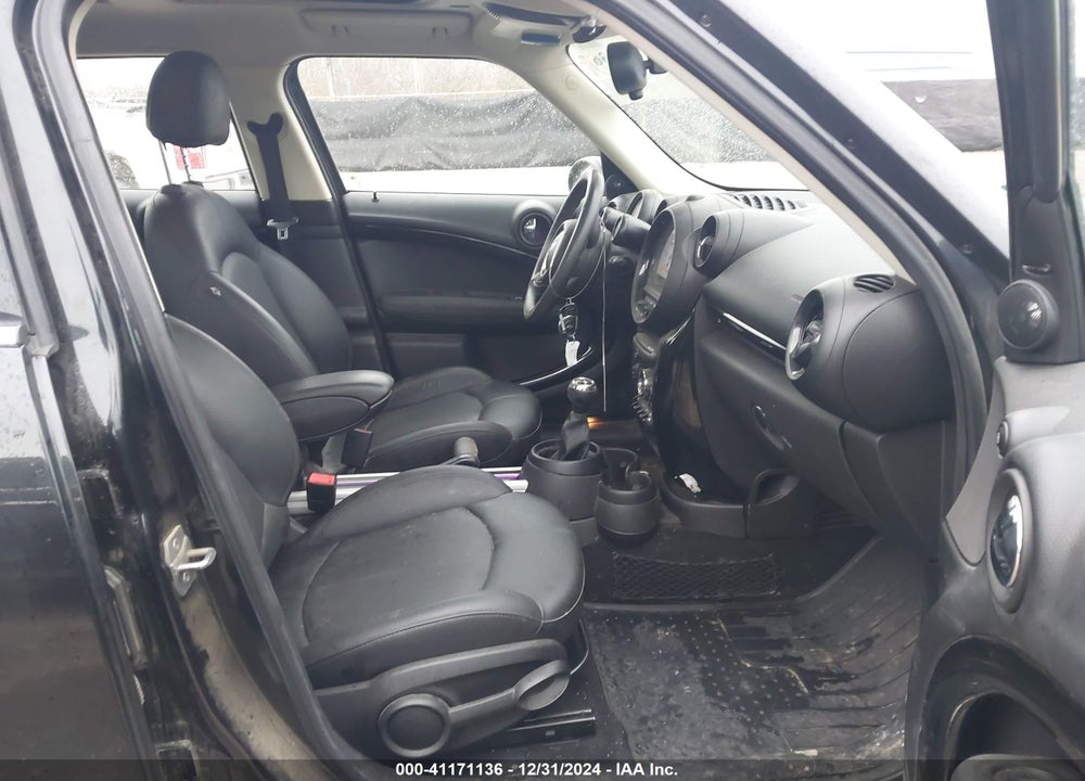 2014 MINI COUNTRYMAN COOPER S VIN: WMWZC5C52EWM17513