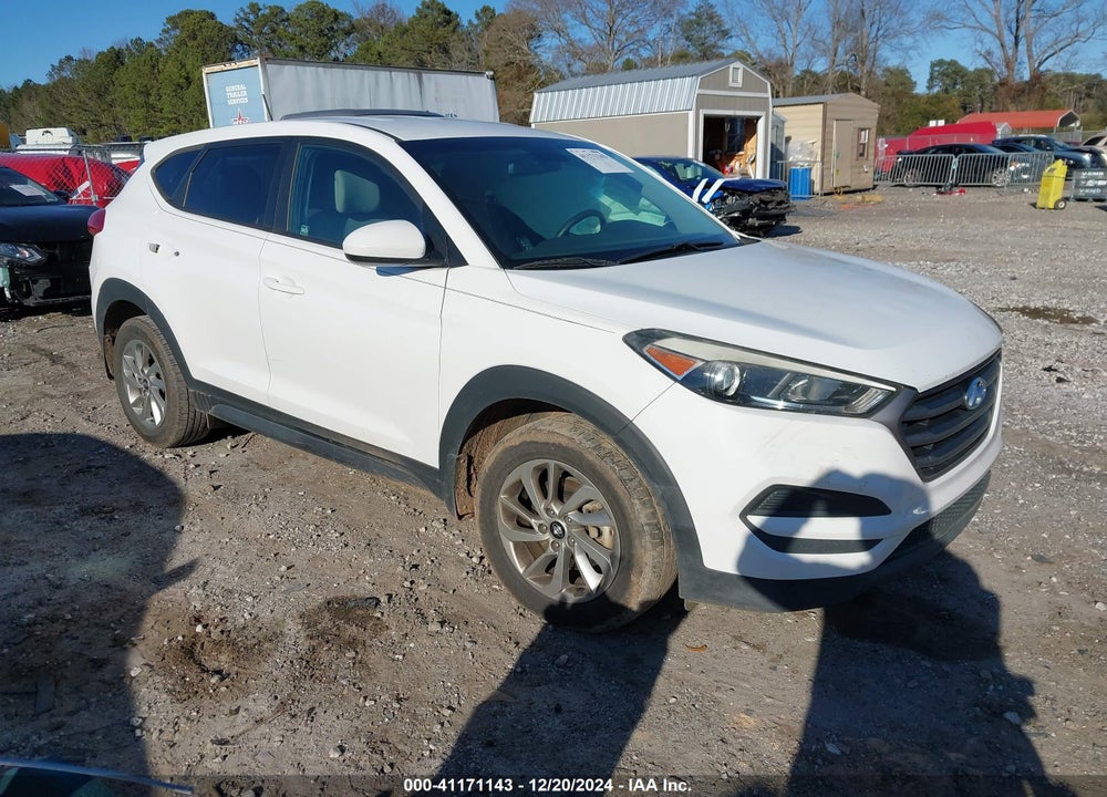 2016 HYUNDAI TUCSON SE VIN: KM8J23A47GU108065