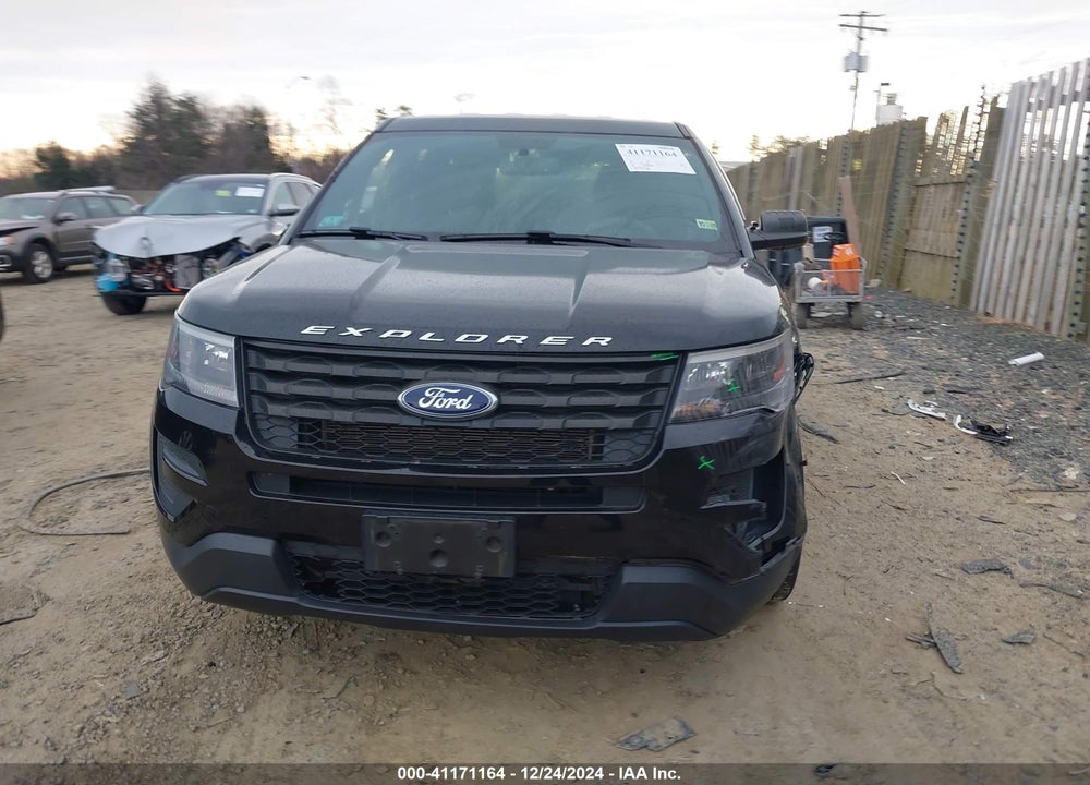 2019 FORD POLICE INTERCEPTOR VIN: 1FM5K8AR2KGB14115
