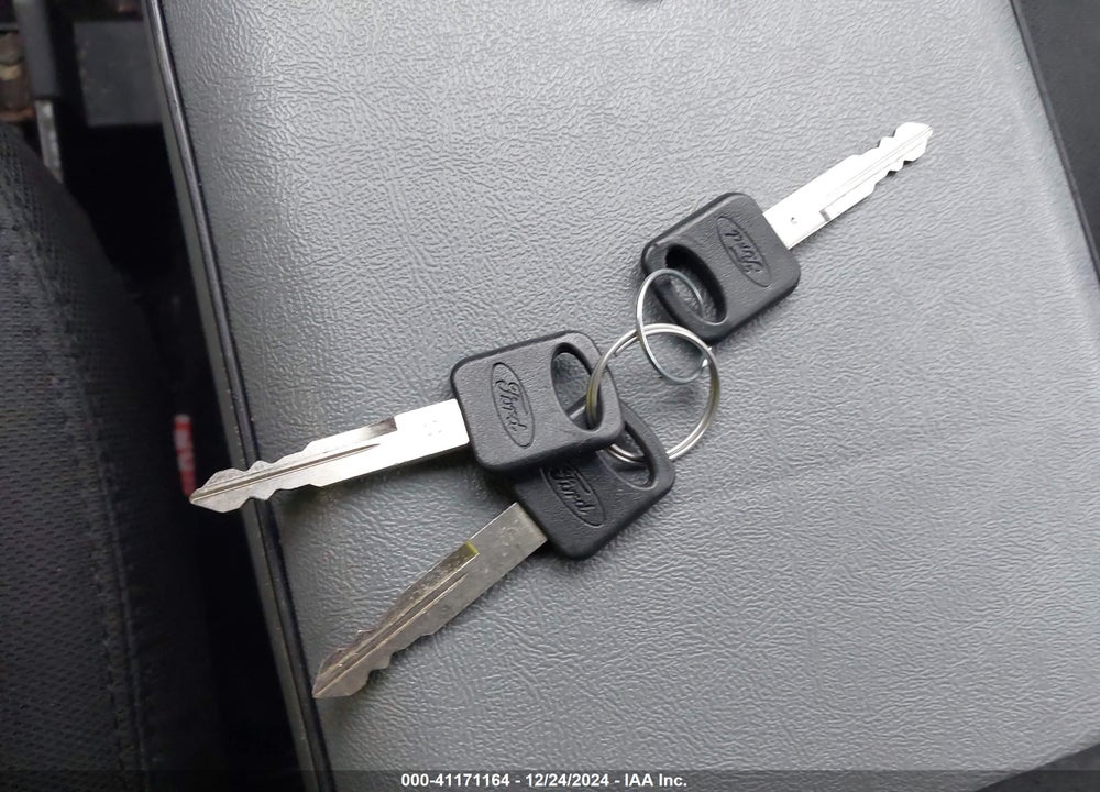 2019 FORD POLICE INTERCEPTOR VIN: 1FM5K8AR2KGB14115