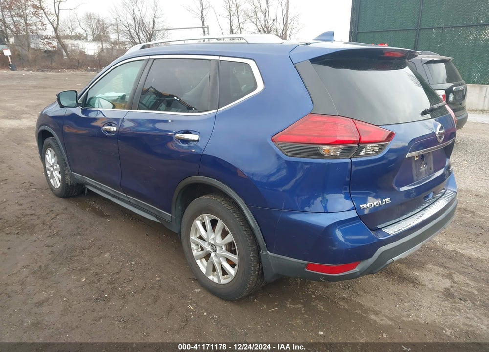 2017 NISSAN ROGUE SV VIN: 5N1AT2MV2HC743178