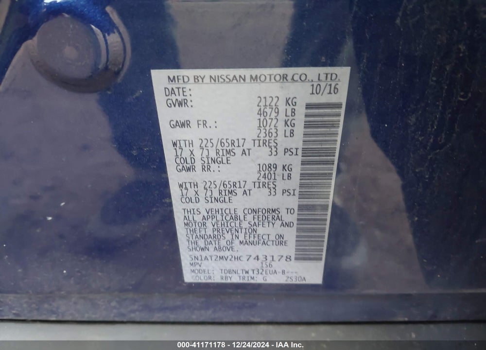 2017 NISSAN ROGUE SV VIN: 5N1AT2MV2HC743178