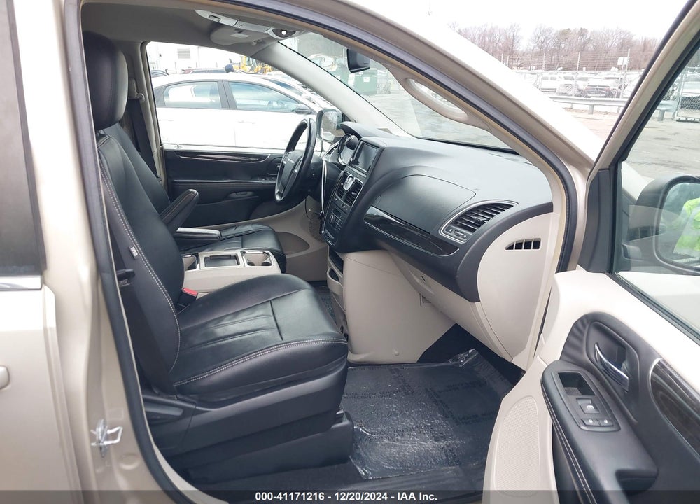 2014 CHRYSLER TOWN & COUNTRY TOURING VIN: 2C4RC1BG1ER124449