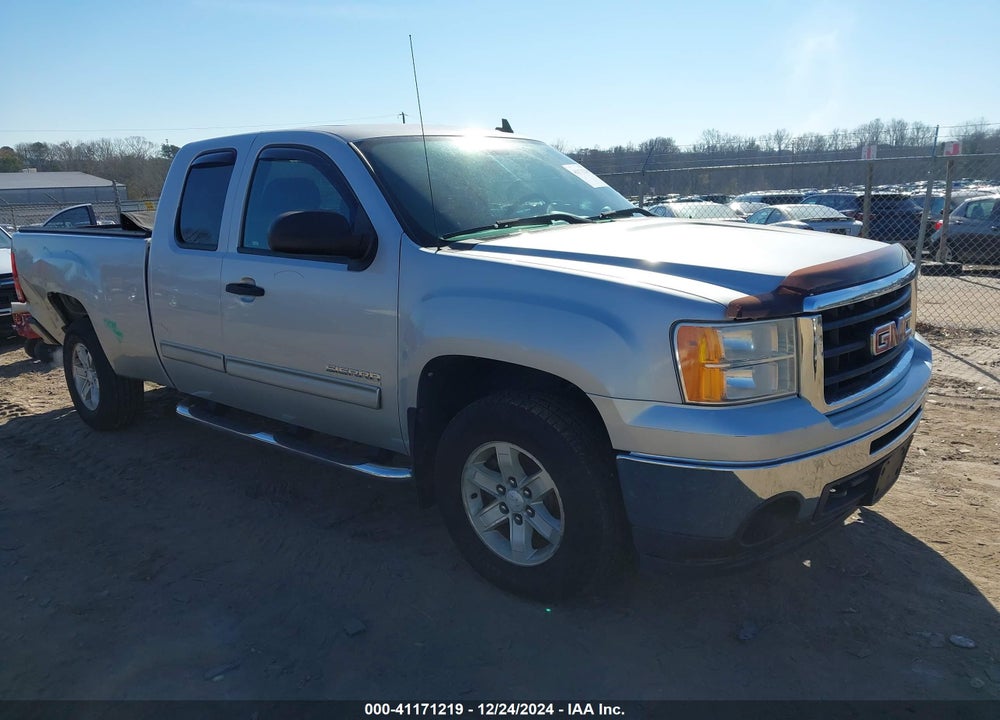 2011 GMC SIERRA 1500 SLE VIN: 1GTR2VE35BZ125589
