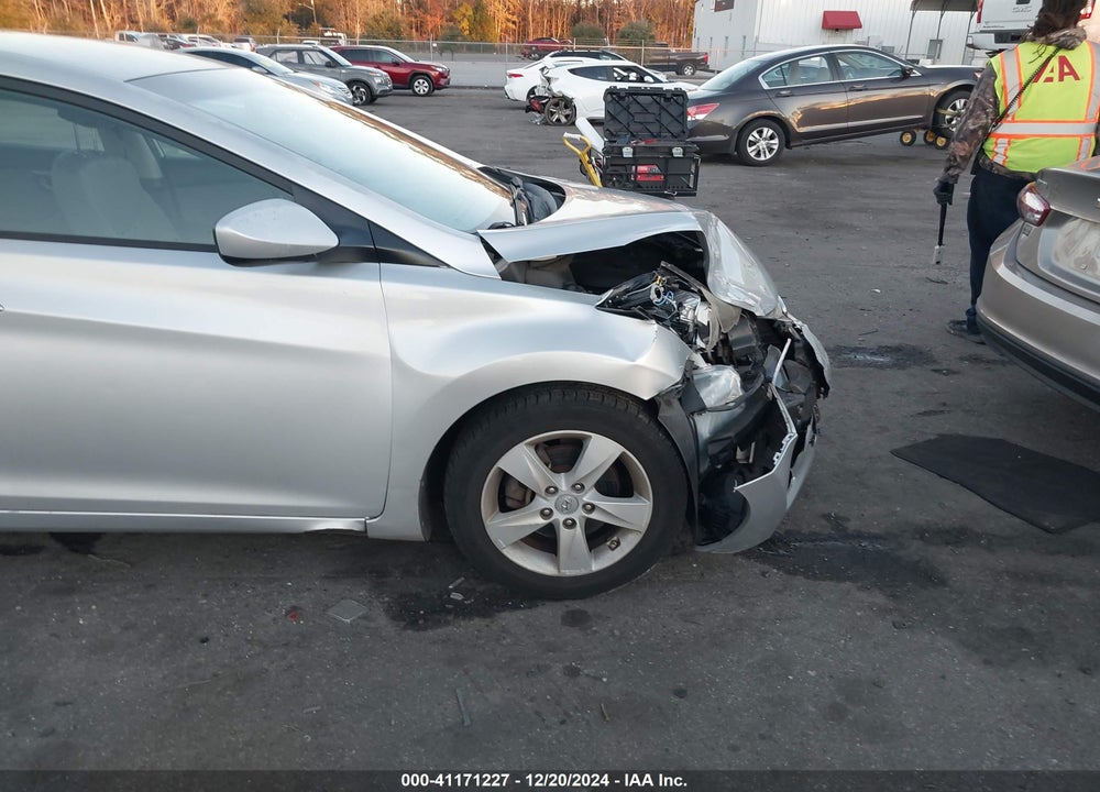 2012 HYUNDAI ELANTRA GLS VIN: KMHDH4AE0CU326174