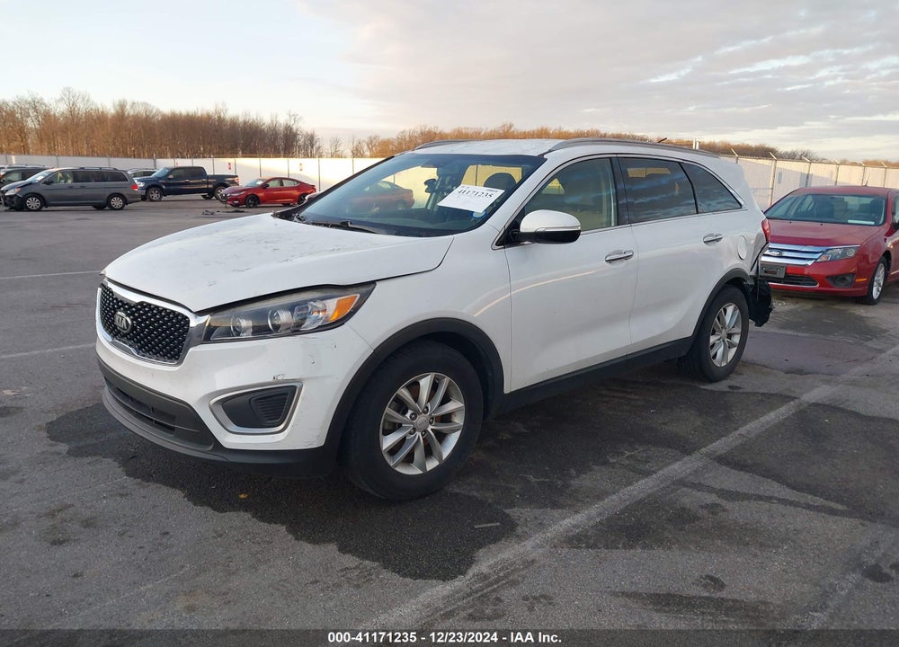 2018 KIA SORENTO 3.3L LX VIN: 5XYPG4A55JG353051