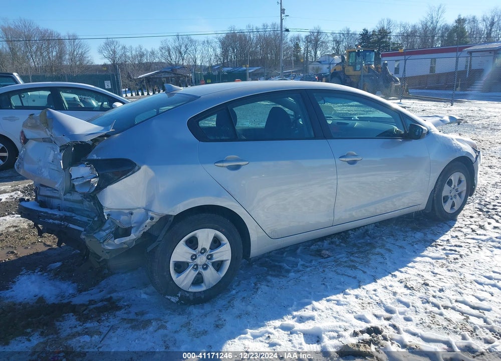 2017 KIA FORTE LX VIN: 3KPFK4A70HE098263