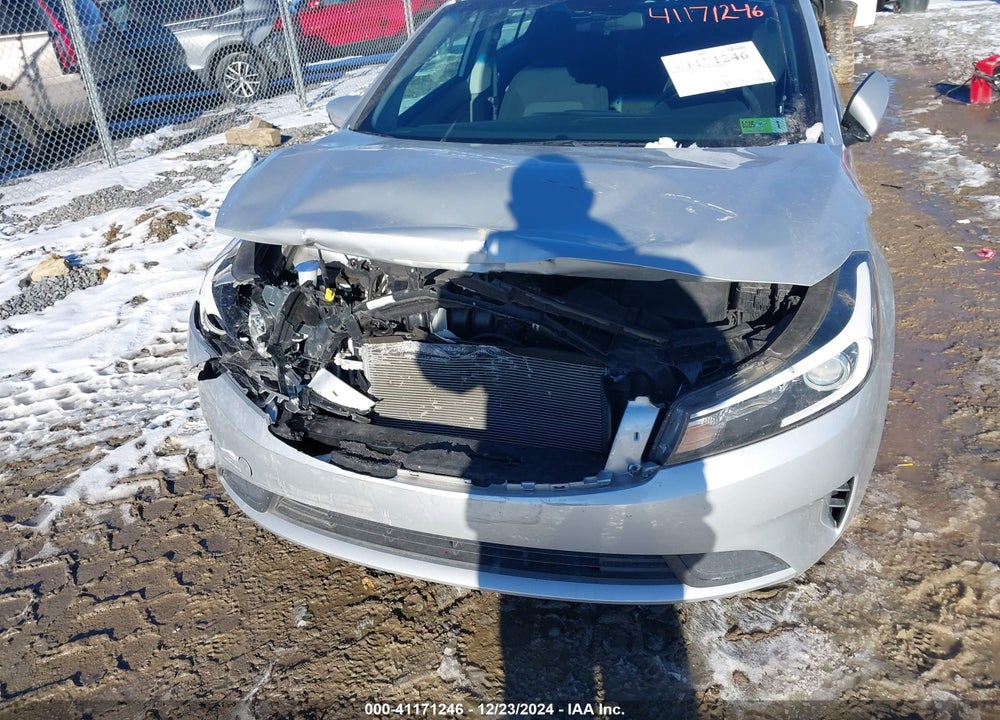 2017 KIA FORTE LX VIN: 3KPFK4A70HE098263