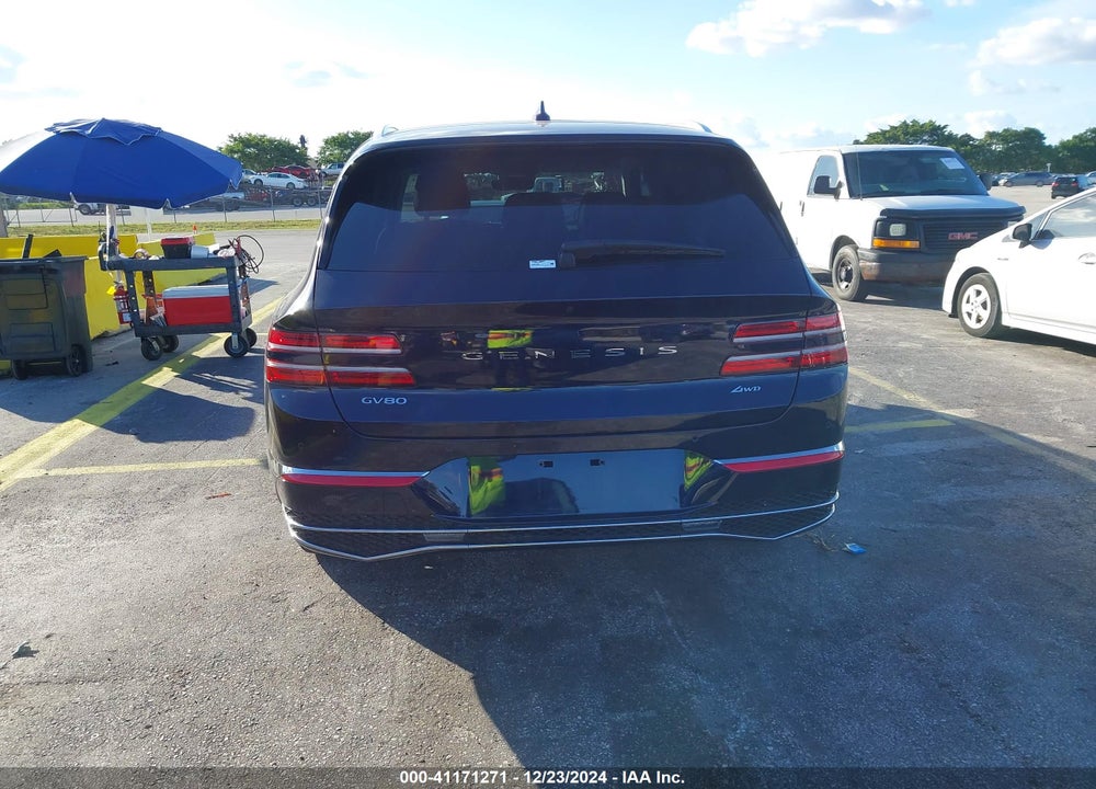 2025 GENESIS GV80 2.5T STANDARD AWD VIN: KMUHFESB7SU241947