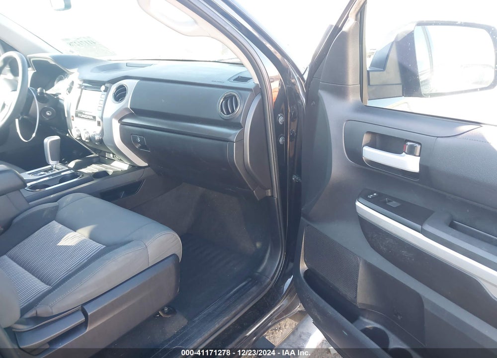 2014 TOYOTA TUNDRA SR5 5.7L V8 VIN: 5TFEY5F16EX161883