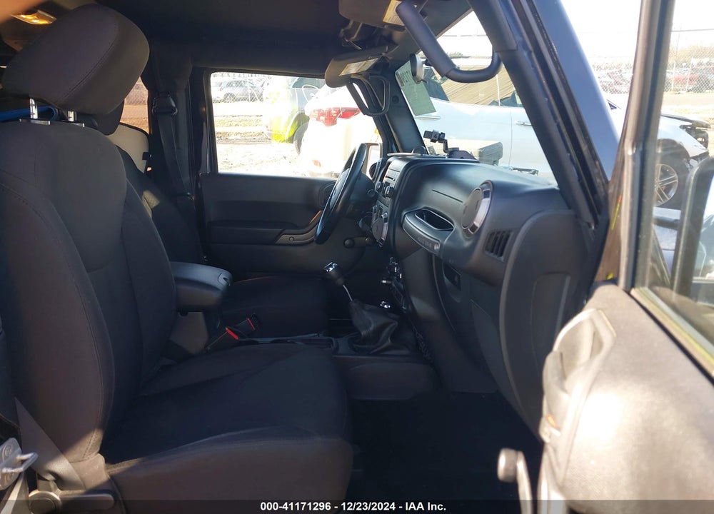 2014 JEEP WRANGLER / VIN: 1C4AJWAG0EL292707
