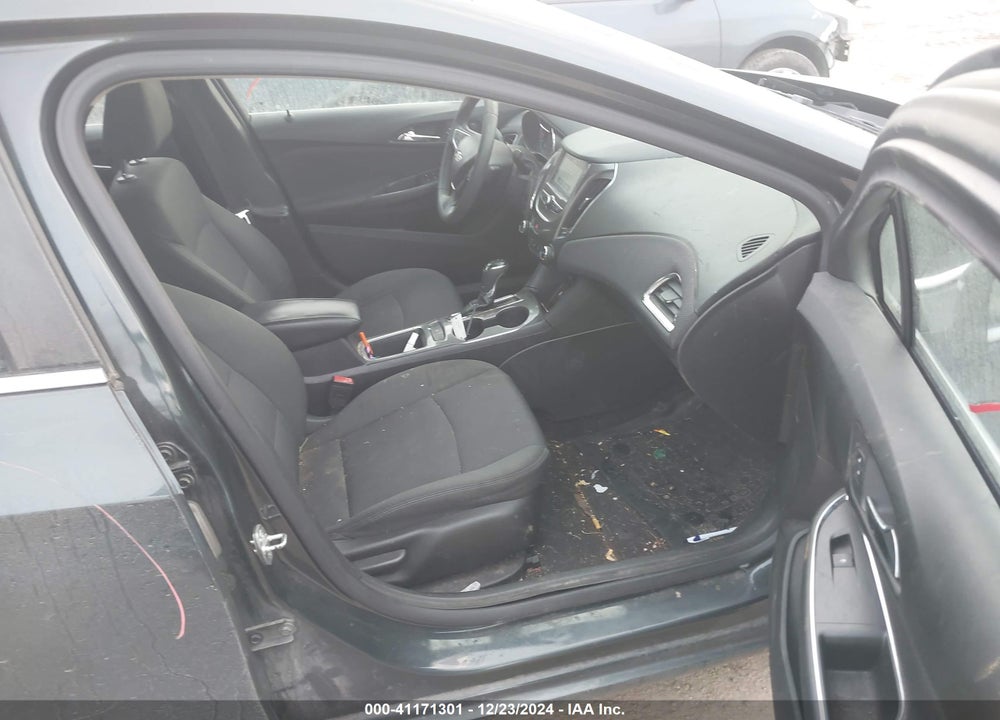 2017 CHEVROLET CRUZE VIN: 1G1BE5SM6H7134756