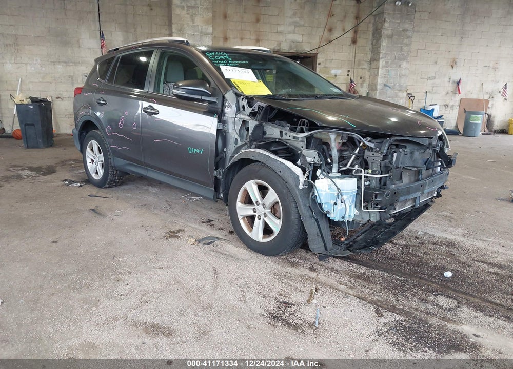2013 TOYOTA RAV4 XLE VIN: JTMRFREV5D5027704