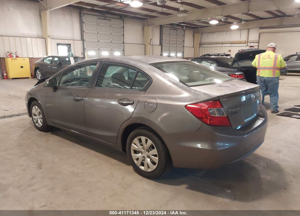 2012 HONDA CIVIC SDN LX VIN: 2HGFB2F57CH581033