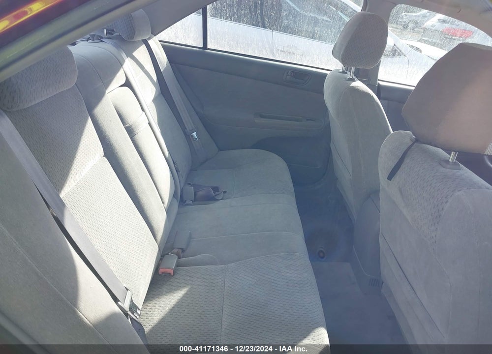 2002 TOYOTA CAMRY LE VIN: 4T1BE32K72U553620