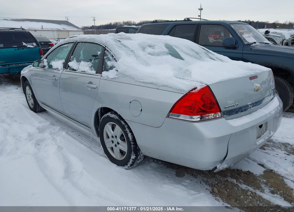 2010 CHEVROLET IMPALA LS VIN: 2G1WA5EKXA1261102