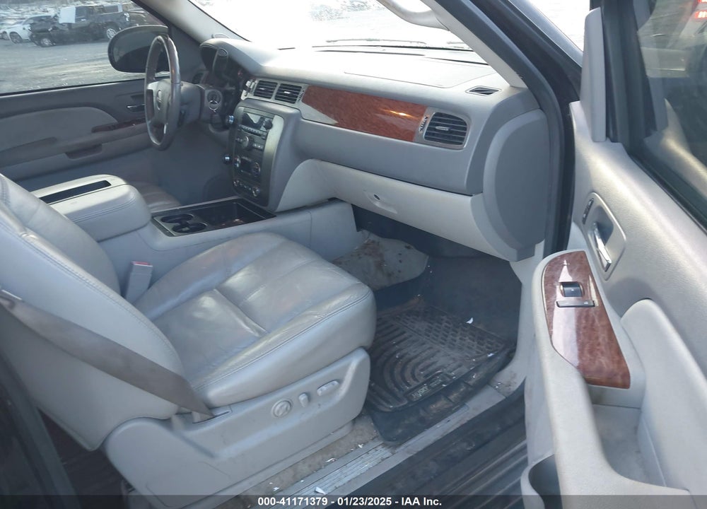 2007 GMC YUKON SLT VIN: 1GKFK13057R187865