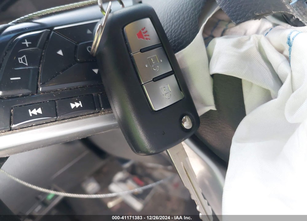 2019 NISSAN ROGUE S VIN: 5N1AT2MV4KC798688