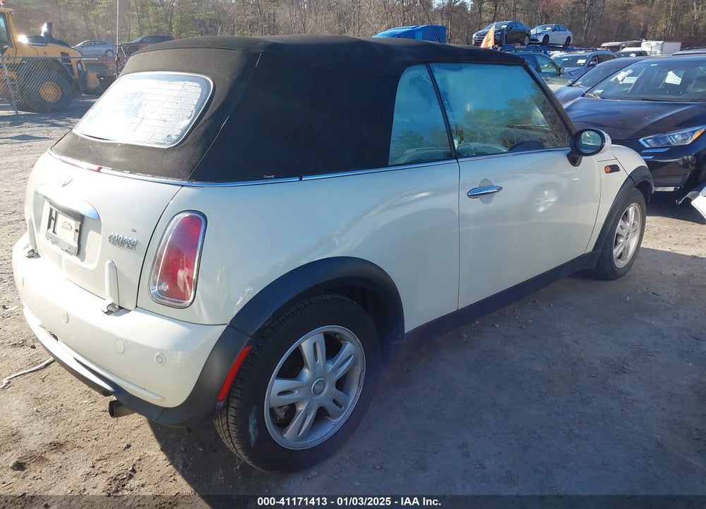 2007 MINI COOPER VIN: WMWRF33507TG17793