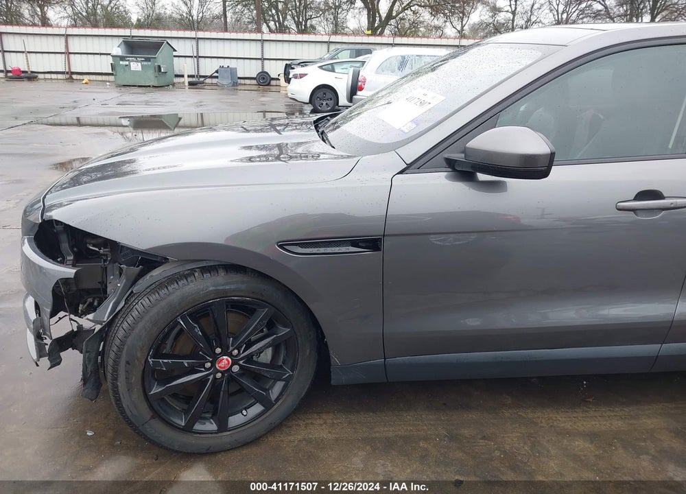 2017 JAGUAR F-PACE VIN: SADCK2BVXHA087864