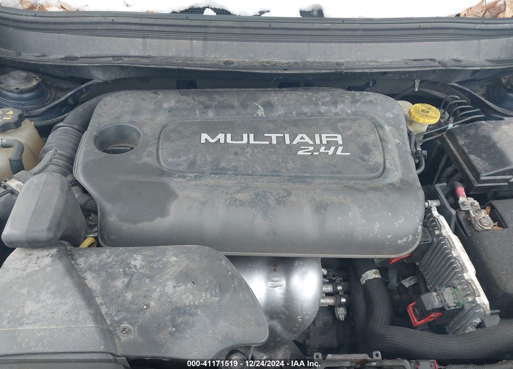 2014 JEEP CHEROKEE SPORT VIN: 1C4PJMAB1EW140193