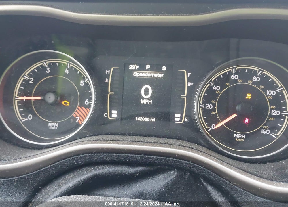 2014 JEEP CHEROKEE SPORT VIN: 1C4PJMAB1EW140193