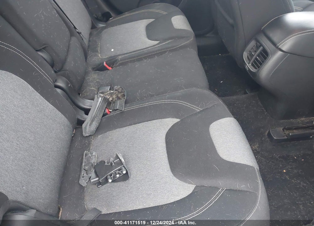 2014 JEEP CHEROKEE SPORT VIN: 1C4PJMAB1EW140193