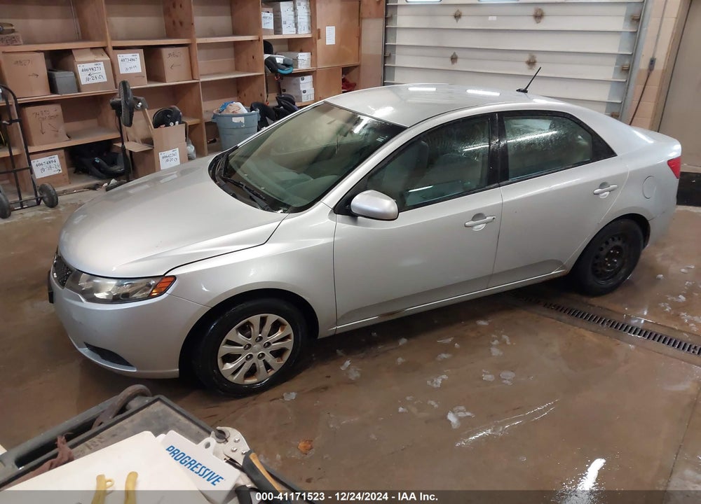 2011 KIA FORTE LX VIN: KNAFT4A28B5437935