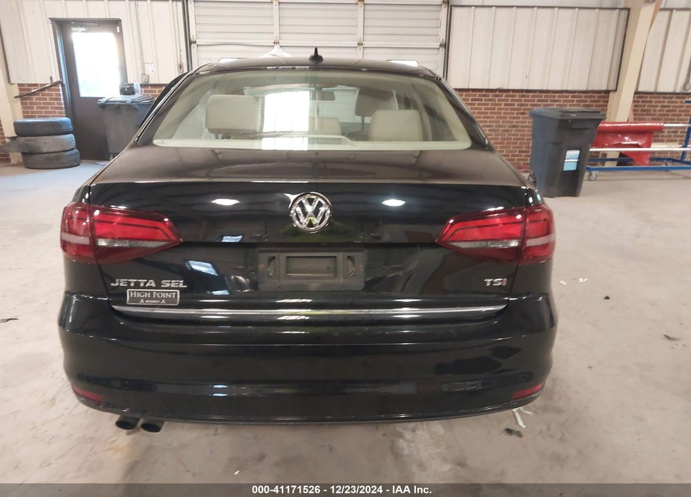 2017 VOLKSWAGEN JETTA VIN: 3VWL17AJXHM252855