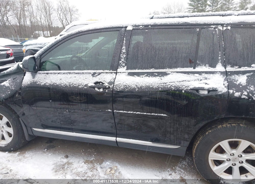 2012 TOYOTA HIGHLANDER SE V6 VIN: 5TDBK3EH3CS115552