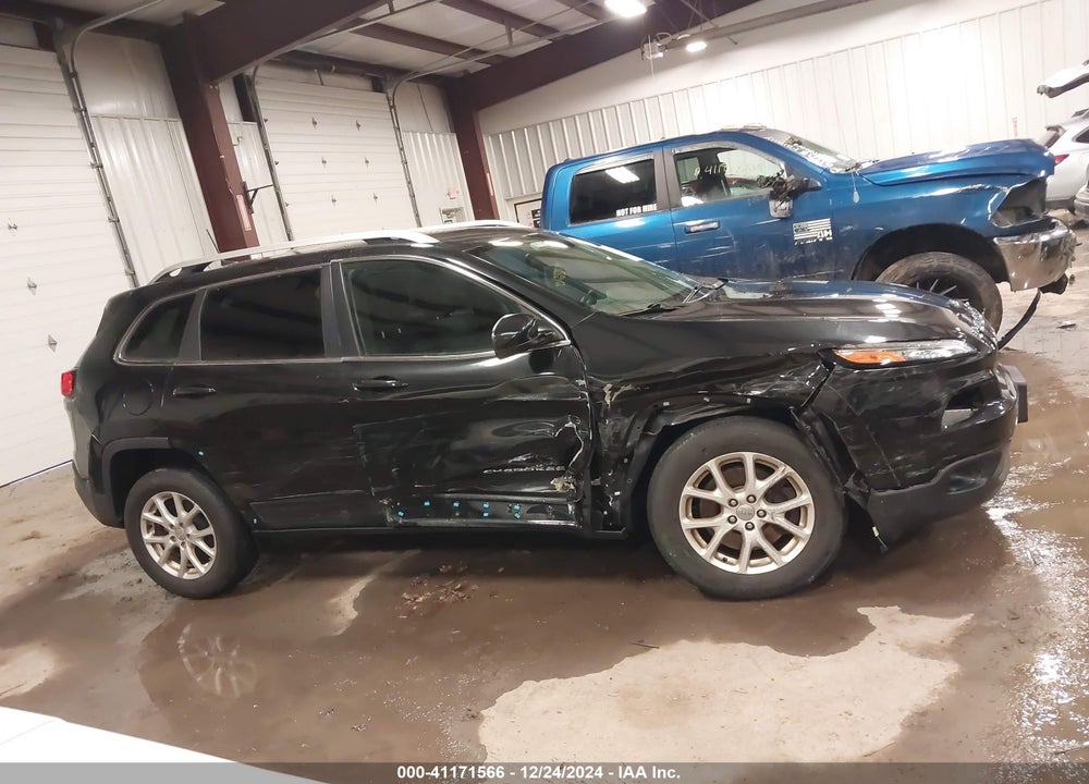 2016 JEEP CHEROKEE LATITUDE VIN: 1C4PJMCB3GW163250