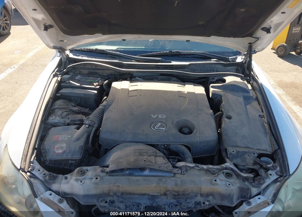 2007 LEXUS IS 250 VIN: JTHBK262572033855