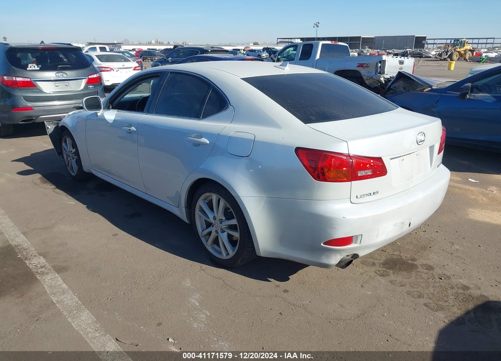2007 LEXUS IS 250 VIN: JTHBK262572033855