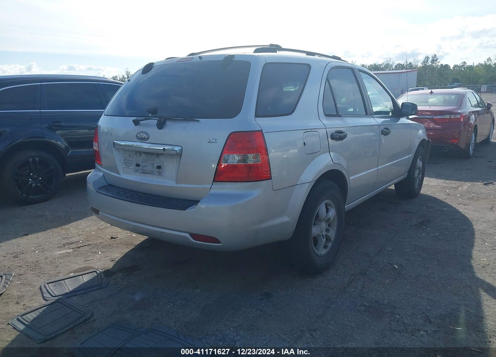 2007 KIA SORENTO LX VIN: KNDJD736775727988