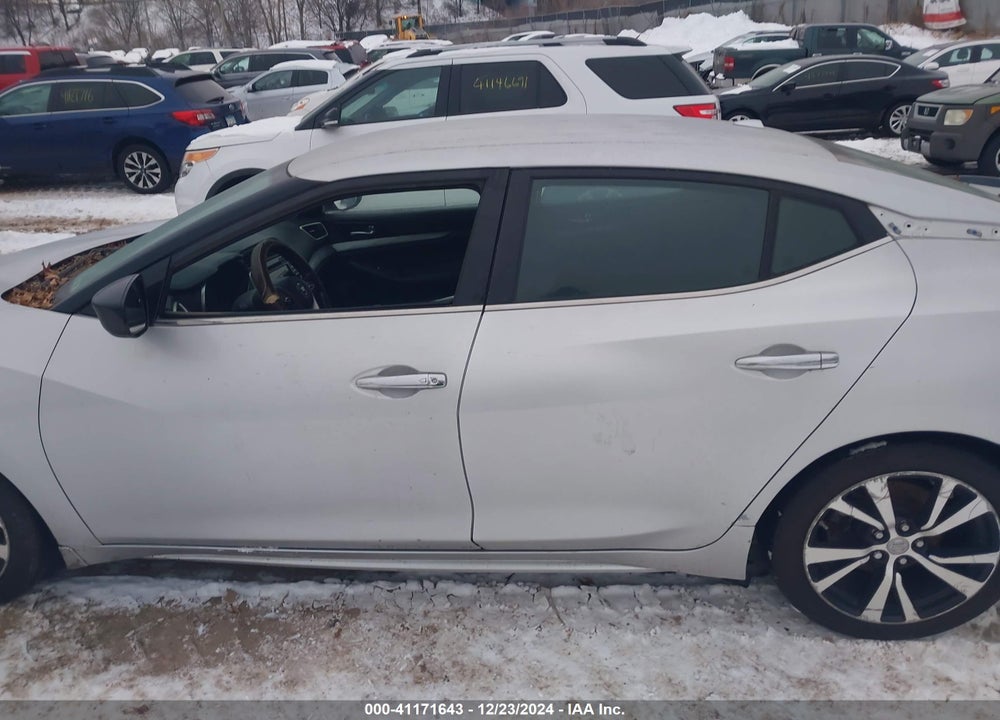 2017 NISSAN MAXIMA 3.5 S VIN: 1N4AA6AP5HC446449