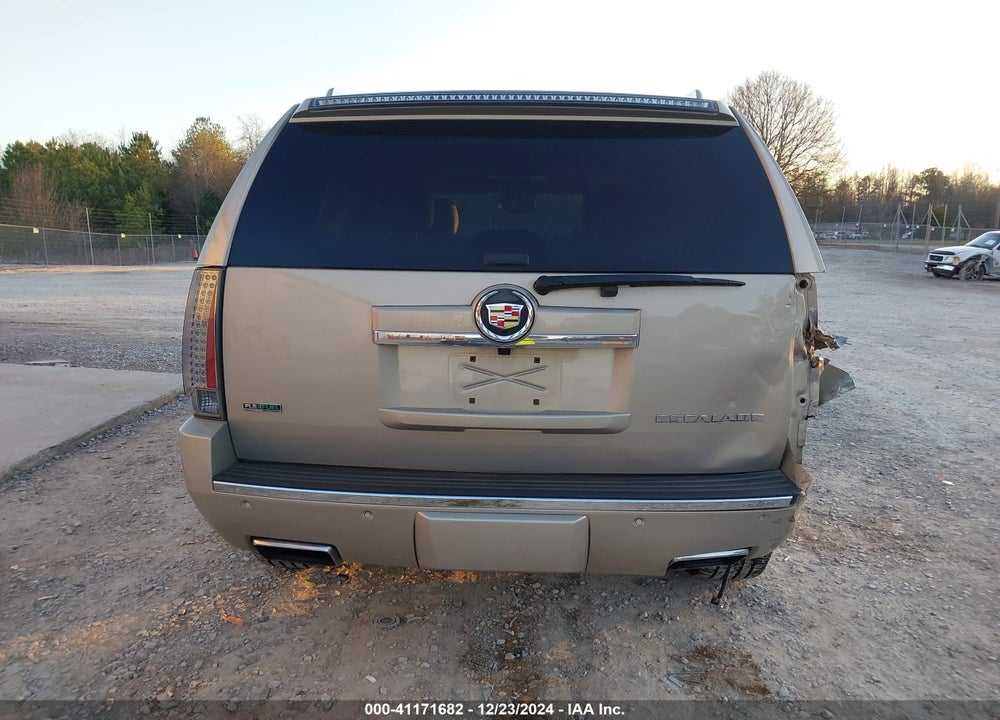 2012 CADILLAC ESCALADE PREMIUM VIN: 1GYS4CEF8CR207676