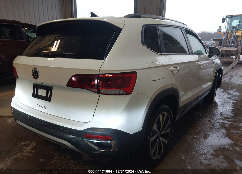 2022 VOLKSWAGEN TAOS 1.5T SE VIN: 3VVLX7B20NM067610