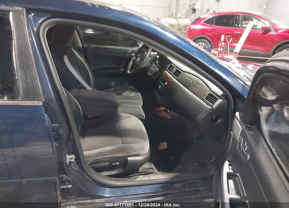 2011 CHEVROLET IMPALA POLICE VIN: 2G1WD5EM2B1175177