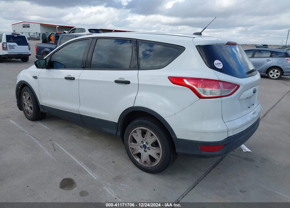 2016 FORD ESCAPE S VIN: 1FMCU0F71GUB40188
