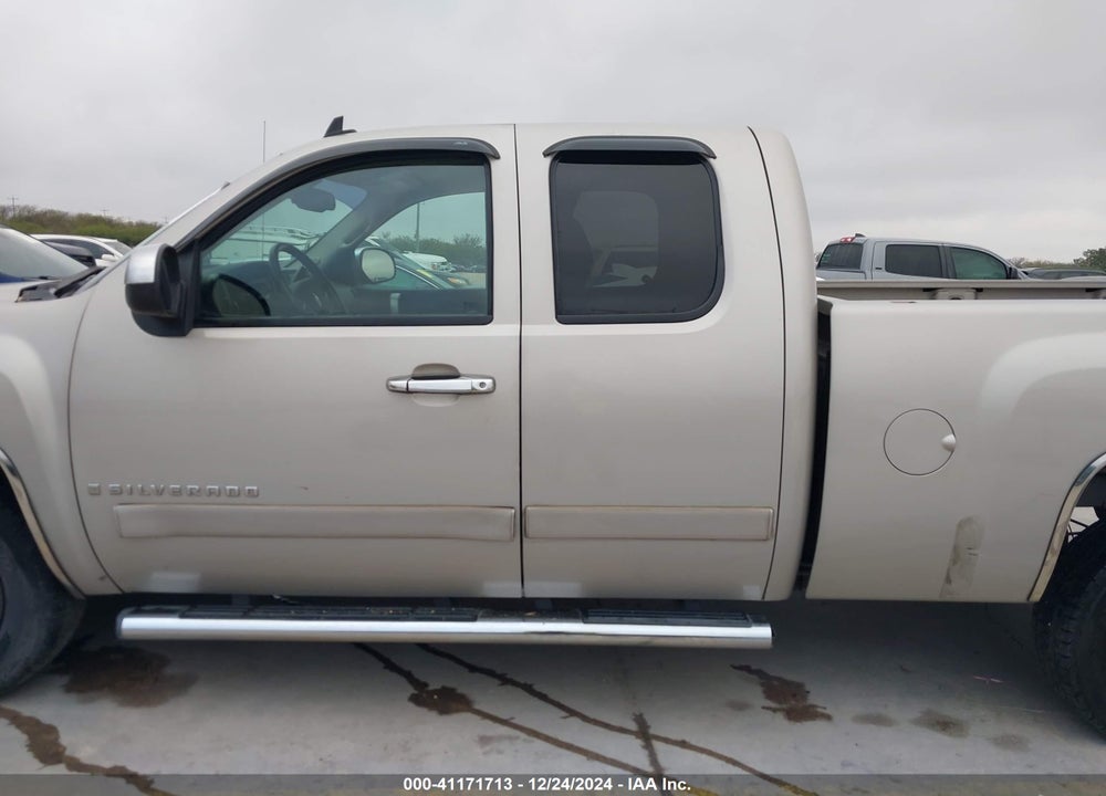 2008 CHEVROLET SILVERADO 1500 VIN: 1GCEC19C68Z287545