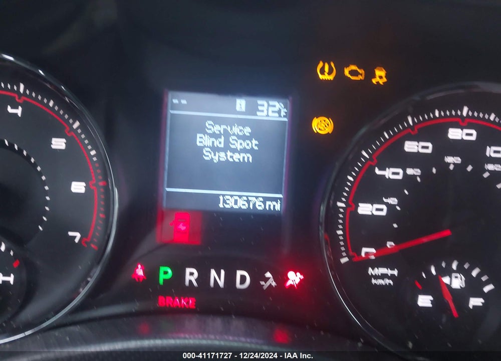 2011 DODGE CHARGER VIN: 2B3CM5CT4BH589252