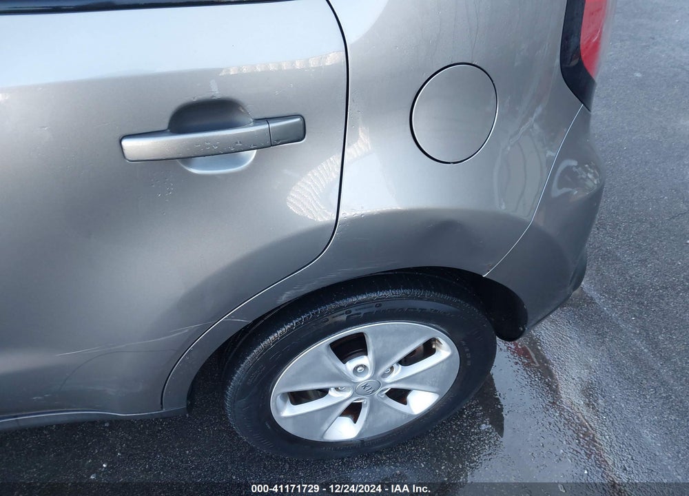 2015 KIA SOUL VIN: KNDJN2A26F7161485