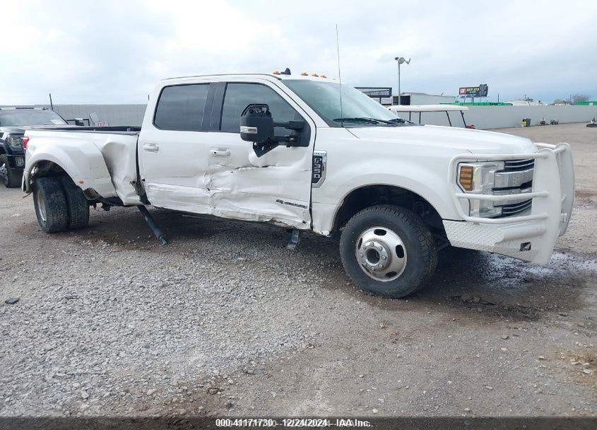 2019 FORD F-350 LARIAT VIN: 1FT8W3DT1KEG39257