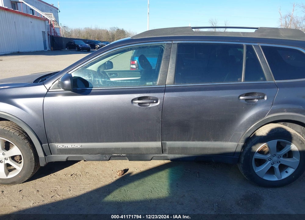 2013 SUBARU OUTBACK 2.5I PREMIUM VIN: 4S4BRBCC8D3213102