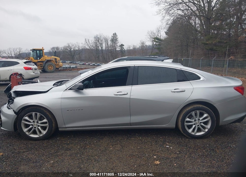 2018 CHEVROLET MALIBU VIN: 1G1ZD5ST4JF278195