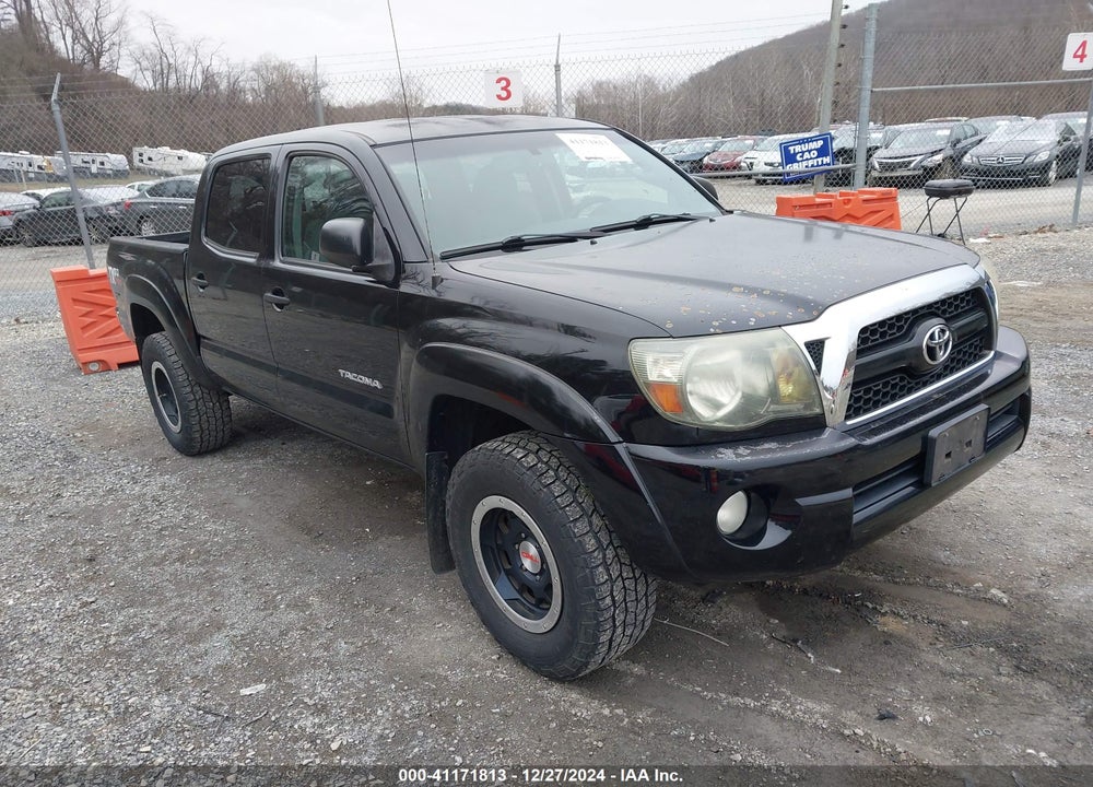 2011 TOYOTA TACOMA DOUBLE CAB VIN: 3TMLU4EN8BM076319