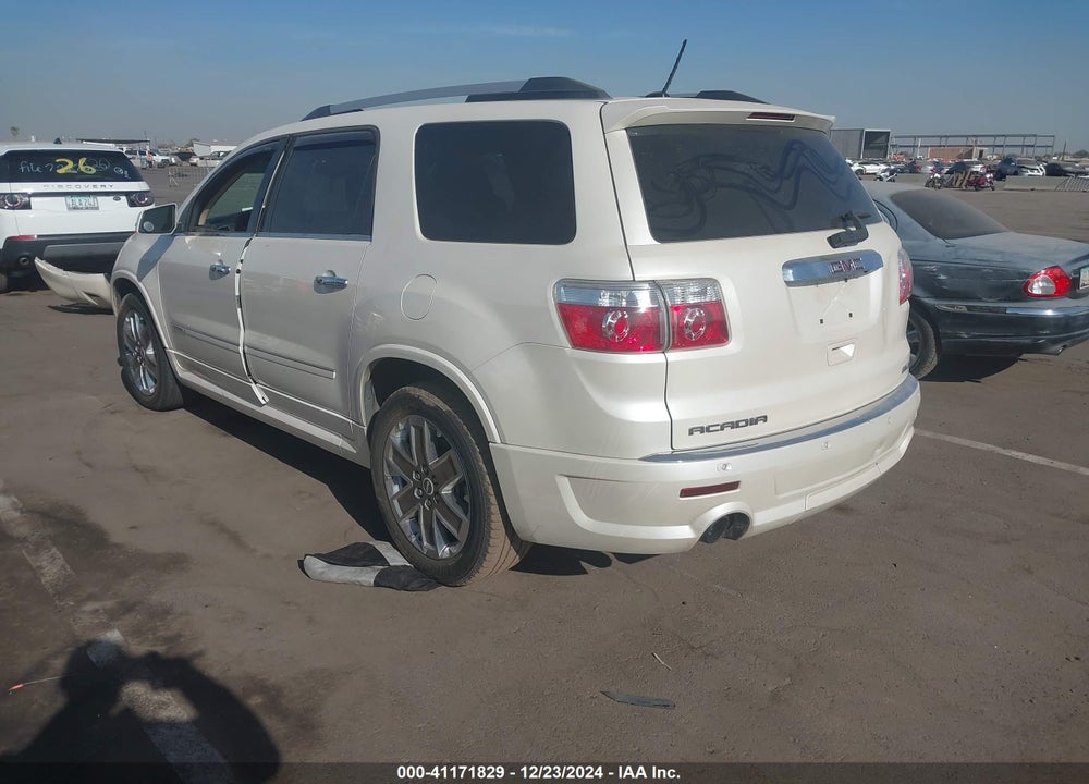 2011 GMC ACADIA DENALI VIN: 1GKKVTED3BJ294177